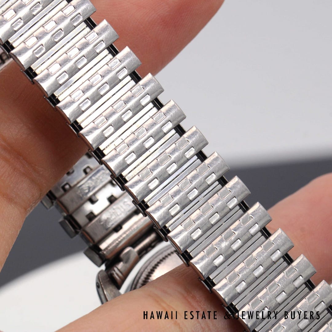 Rolex 34mm Oyster Perpetual Watch Ref 5552 w/ Stretch Band - Image 8