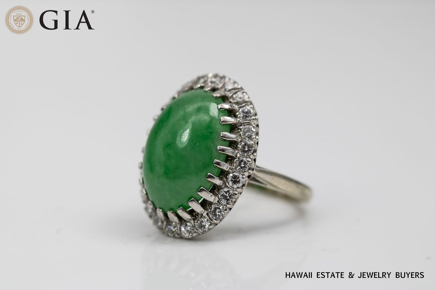 GIA 6.9g 14KWG TRANSLUCENT GREEN JADE CABOCHON AND DIAMOND RING SIZE 5.5 - Image 4
