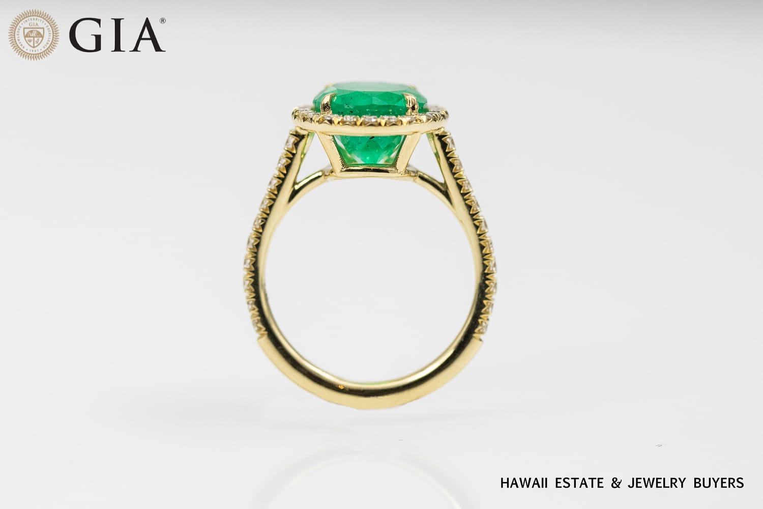 GIA 4.2g 18KYG 3.52ct OVAL COLOMBIAN EMERALD and 0.43ctw DIAMOND RING SIZE 5 - Image 2
