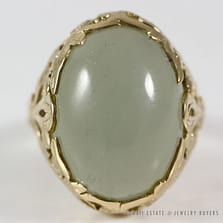 MING'S HAWAII GREEN JADE LARGE CABOCHON 14K YELLOW GOLD RING (SIZE 4.5)
