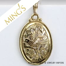 Ming's Hawaii Oval Bird in Plum 14K Yellow Gold 25-16mm Pendant