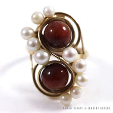 MING'S HAWAII TWIN JADE & PEARL 14K YELLOW GOLD RING (SZ 6.5)