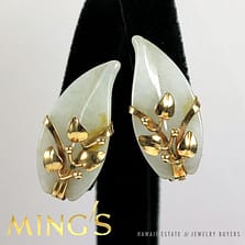 MING'S HAWAII RARE WHITE JADE LEAF 14K YELLOW GOLD SIGNED CLIP EARRINGS