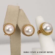 22g 14KYG Set Mabe Pearl Ring Size 5 and Earring with Omega Clips