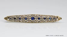 5.8g 18KYG 0.80ctw BLUE SAPPHIRE FILIGREE BAR PIN MEASURING 59x9mm