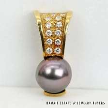 10mm Tahitian Black Pearl 0.25CTW Diamond 18 Yellow Gold Pendant