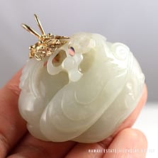 CHING DYNASTY MUTTON FAT LINGZHI MUSHROOM 14K YELLOW GOLD CARVED PENDANT