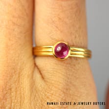 0.65ct Burmese Ruby 22K Yellow Gold Ring Size 5.5