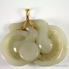 IMPORTANT 19C CHINESE MUTTON FAT WHITE JADE MUSHROOMS 14K YELLOW GOLD PENDANT