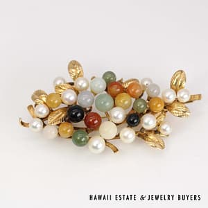 Ming's 17.7g 14KYG Multi Jade Cluster Brooch Measures 64x38mm - Image 2