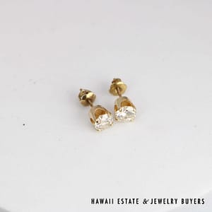 1.4g 14KYG 1.25ctw I1/HI Diamond Pierced Screwback Earrings - Image 2