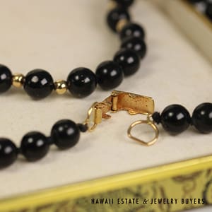 Mings Black Jade 8mm Bead Necklace 18" with Box - Image 2