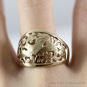 MING'S HAWAII BIRD IN PLUM 14K YELLOW GOLD DOME WIRE RING (SZ 10) - Image 3