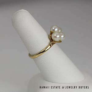 Ming's Pearl Cluster 14K Yellow Gold Ring Size 7 - Image 11