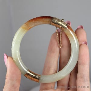 GIA CERTIFIED GRADE A TYPE A JADEITE JADE GREEN BROWN 14K YELLOW GOLD BANGLE BRACELET - Image 3
