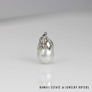 11mm Barbeque Pearl & 0.03ctw Diamond Platinum Pendant - Image 2