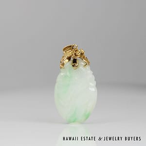 Jade Moss in Snow 14K yellow Gold Pendant 36x20mm - Image 2