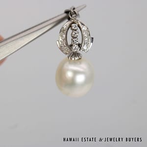 10mm Pearl and 0.25ct Diamond Platinum Pendant - Image 2