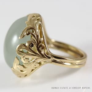 MING'S HAWAII GREEN JADE LARGE CABOCHON 14K YELLOW GOLD RING (SIZE 4.5) - Image 5