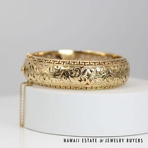 Ming's Rare 20mm Shou 14K Yellow Gold Hinged Bangle Bracelet Like New Size 7.5 - Image 2