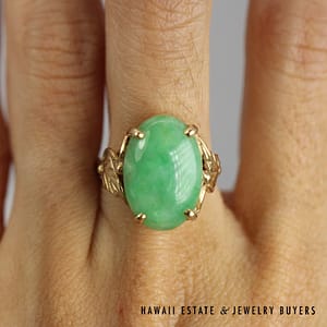 Green Jade 17x12mm Oval Cab 14K Yellow Gold Ring Size 6.25 - Image 2
