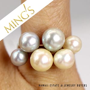 Ming's White and Blue Pearl Cluster 14k Yellow Gold Ring Size 6, 4.6g