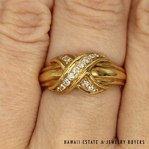 Tiffany & Co 18K Yellow Gold and Diamond Signature X Ring Size 6 #CC0191-03 - Image 6