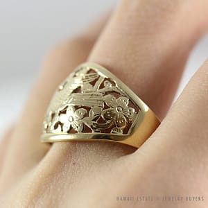 MING'S HAWAII BIRD IN PLUM 14K YELLOW GOLD DOME WIRE RING (SZ 10) - Image 4