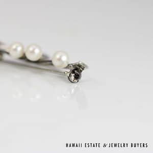 Mikimoto Sterling Silver Three Pearl Brooch 50x20mm - Image 8