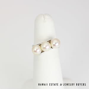 Mikimoto Three Pearl 14K White Gold Ring Size 5.5