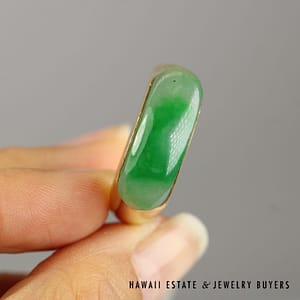 GIA Type A Mottled Green Jade Saddle Ring 14k Yellow Gold 22x8mm Size 13 - Image 2