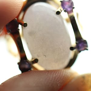 Certified Grade "A" Lavender Jade Yellow Gold Ring - Image 4