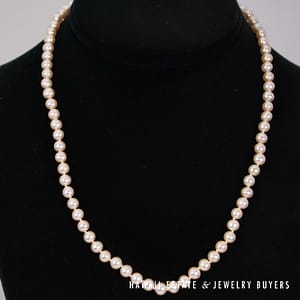 5.5-6mm Pearl Strand 18" Knotted Necklace 14K Yellow Gold Clasp - Image 2