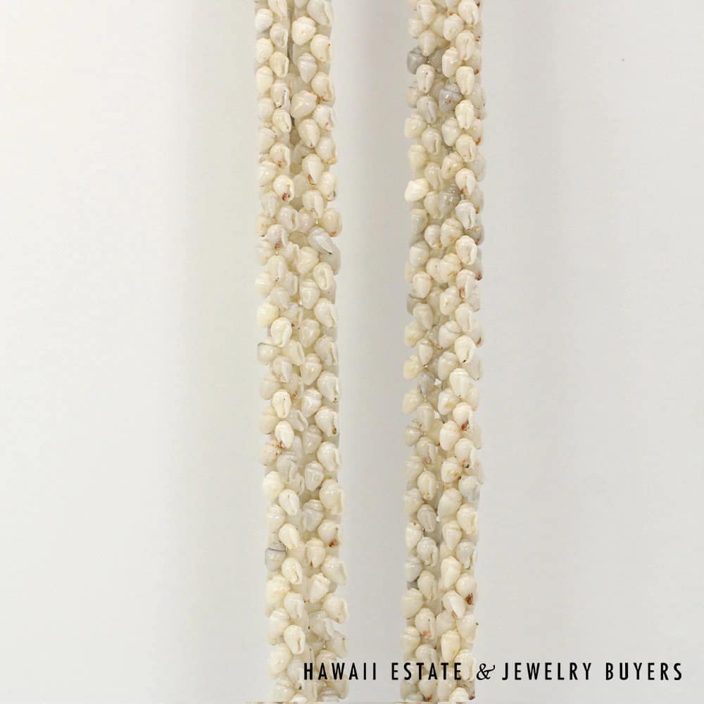 Three-Strand Ni'ihau Shell Lei: 38 inch Pikake Momi Uli Uli - Image 7