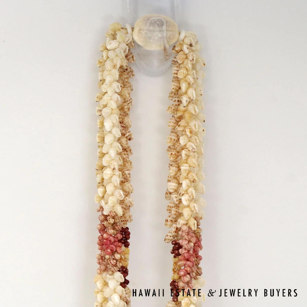 Three-Strand Ni'ihau Shell Lei: 38 inch Kipona Pikake Momi. - Image 5