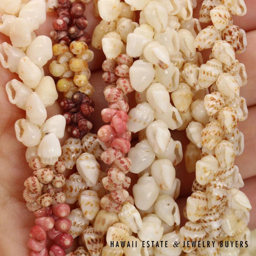 Three-Strand Ni'ihau Shell Lei: 38 inch Kipona Pikake Momi. - Image 10