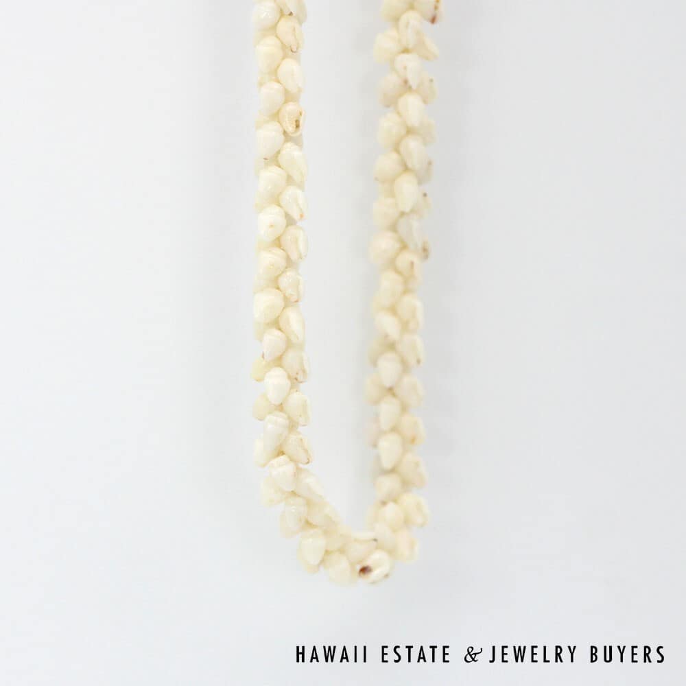 Single Strand Ni'ihau Shell Lei: Pikake Momi Ke'oke'o 30 inches #2723-01 - Image 7