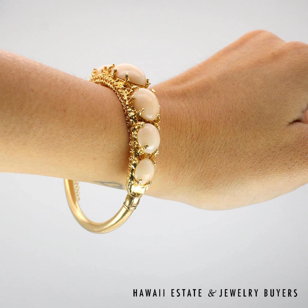 Angelskin Coral Hinged 14k Yellow Gold Bangle Bracelet Size 6.75 - Image 2