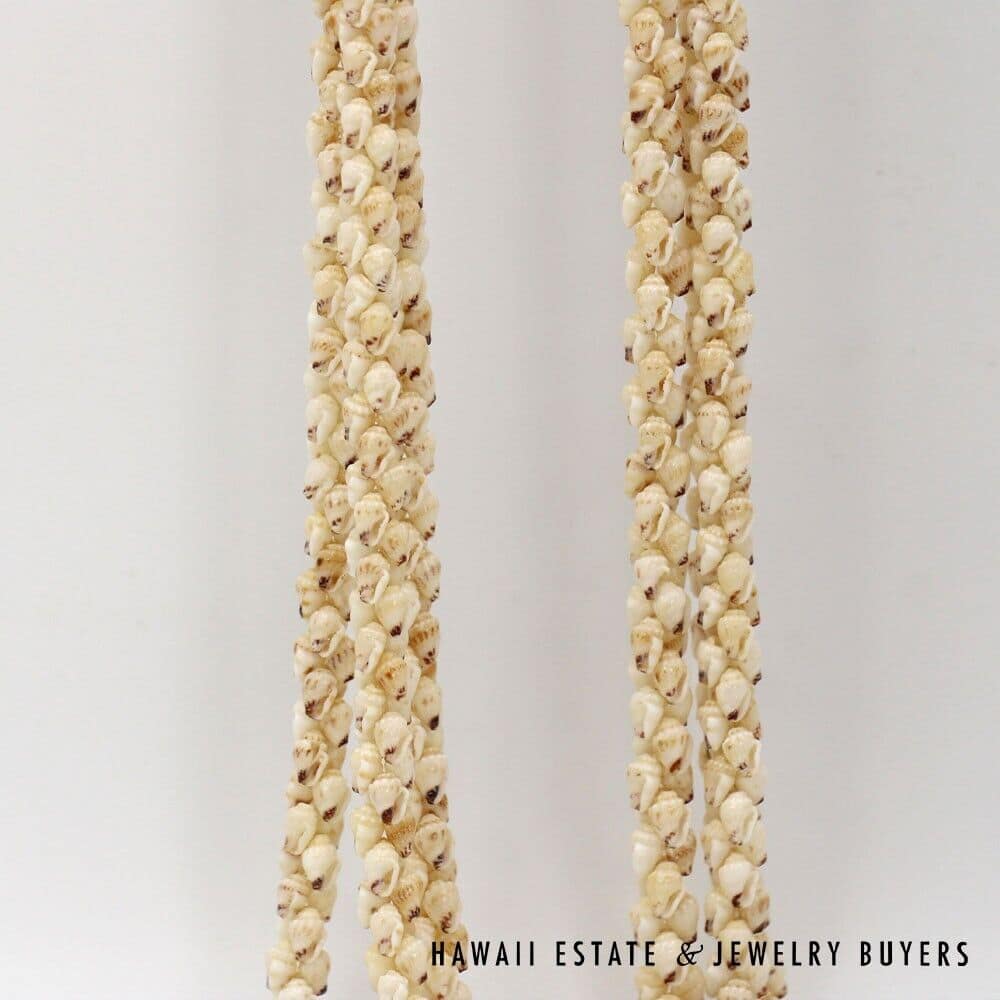 3-Strand Ni'ihau Shell Lei: 41" Poe'Poe Paha Momi Lenalena Kua Ele #111623-01 - Image 8