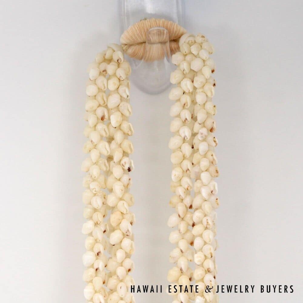 Three-Strand Ni'ihau Shell Lei: Pikake Momi Lenalena Kua Ula 36 inches #2778-14 - Image 4