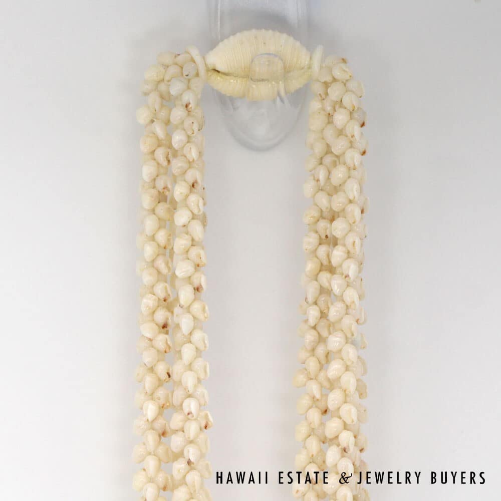 Three Strand Ni'ihau Shell Lei: Pikake Momi Ke'oke'o 39 inches #2955-03 - Image 5