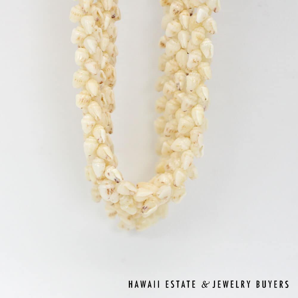 Three Strand Ni'ihau Shell Lei: Pikake Momi Lenalena 38 inches #2472-01 - Image 9