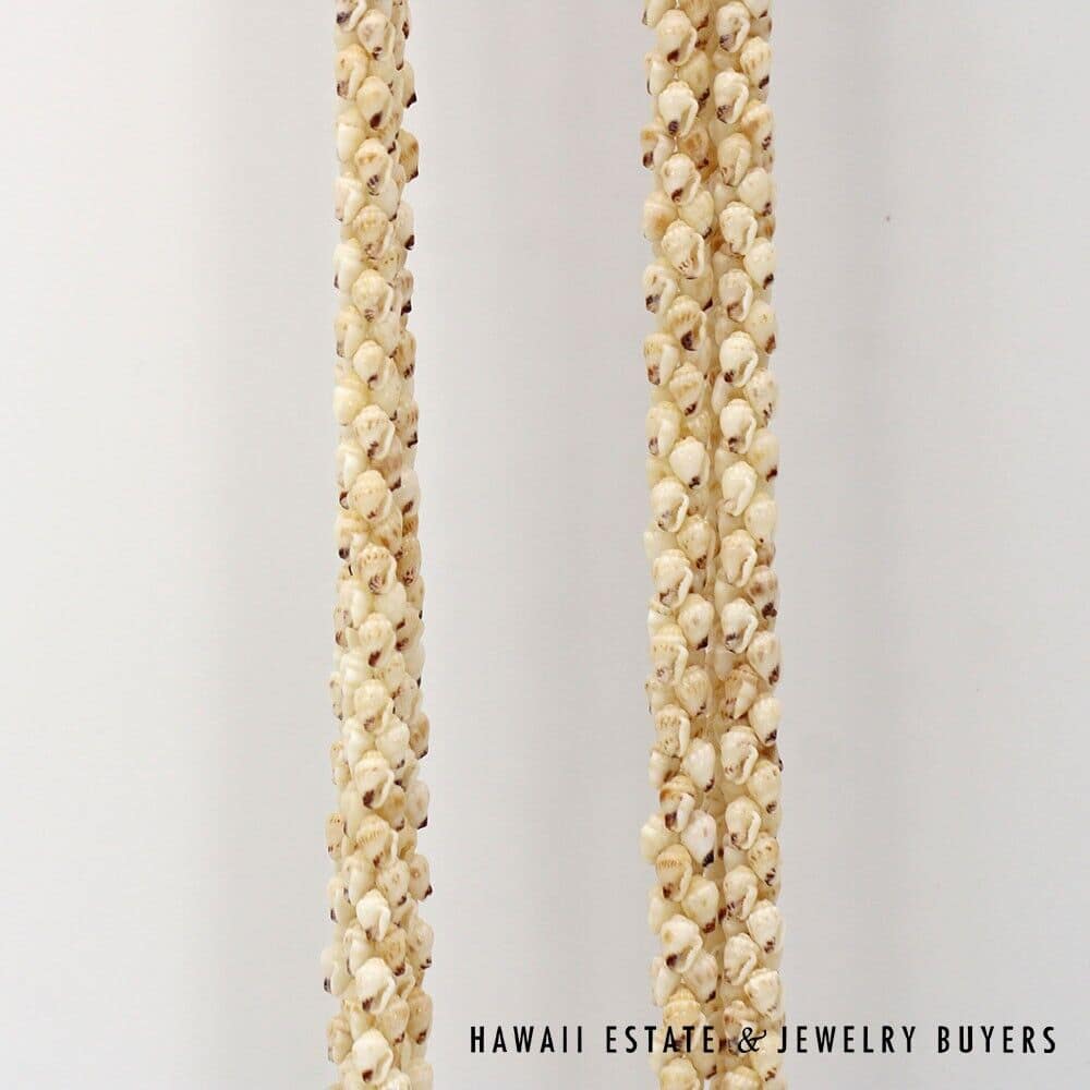 3-Strand Ni'ihau Shell Lei: 41" Poe'Poe Paha Momi Lenalena Kua Ele #111623-01 - Image 7
