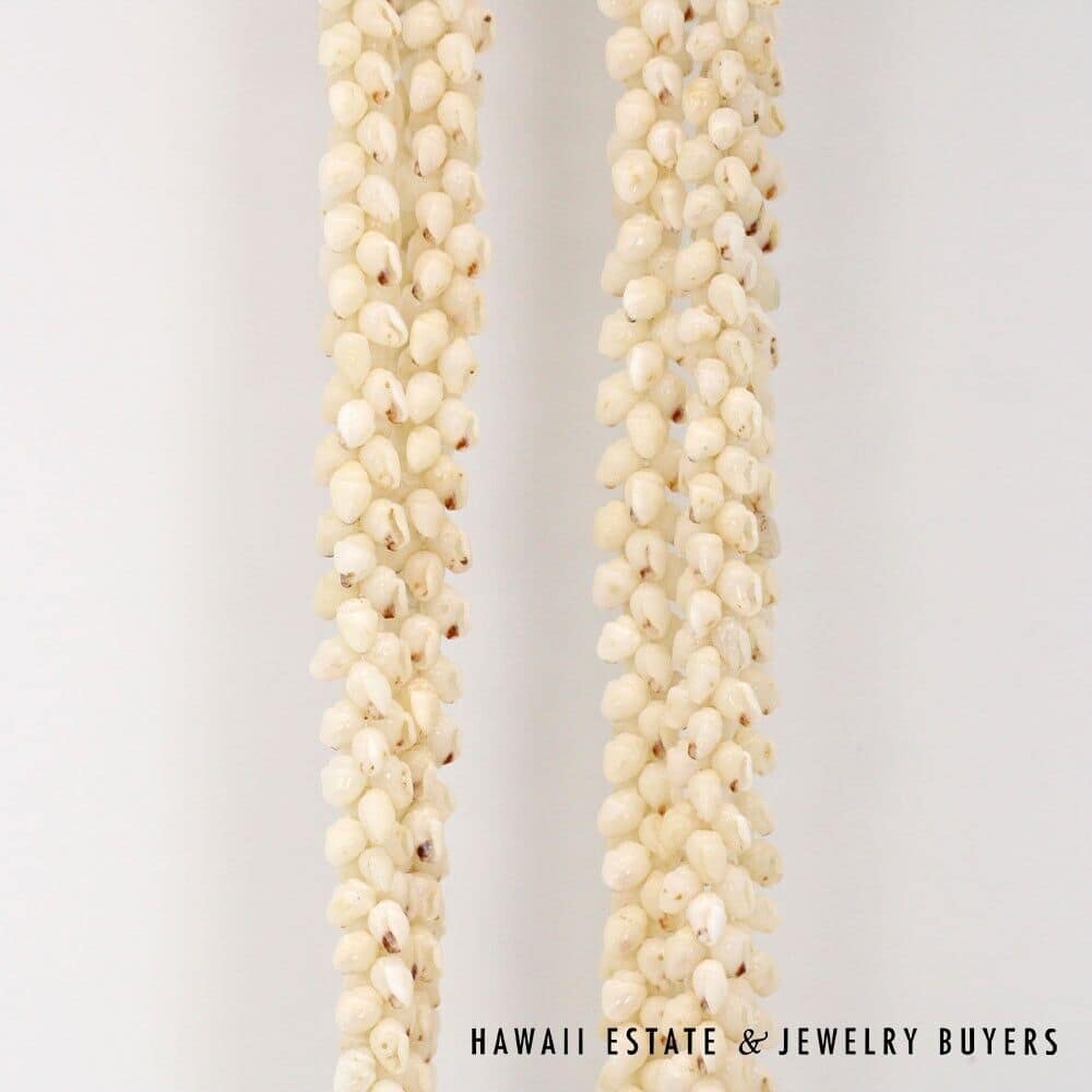 Three-Strand Ni'ihau Shell Lei: Pikake Momi Lenalena Kua Ula 36 inches #2778-14 - Image 5