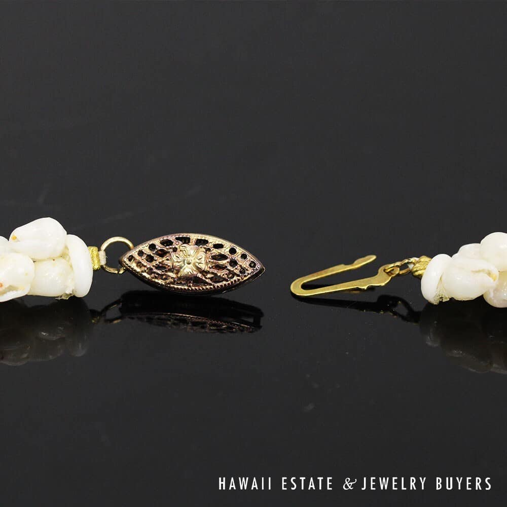 Ni'ihau Shell Choker Necklace with Earrings: Pupu Momi Ke'oke'o 16" #3280-02 - Image 3