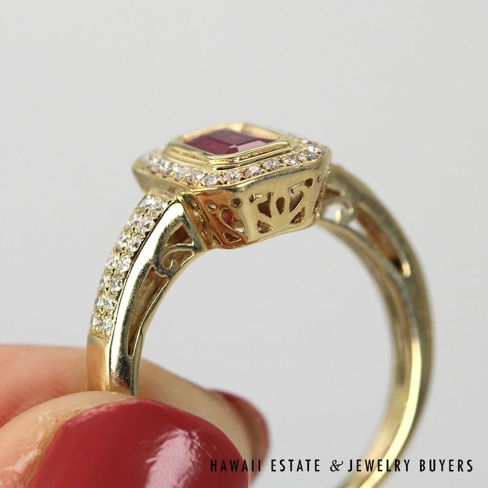070821-4114K Yellow Gold Emerald Cut Ruby and Diamond Ring SIZE 7.5 #070821-41 - Image 4