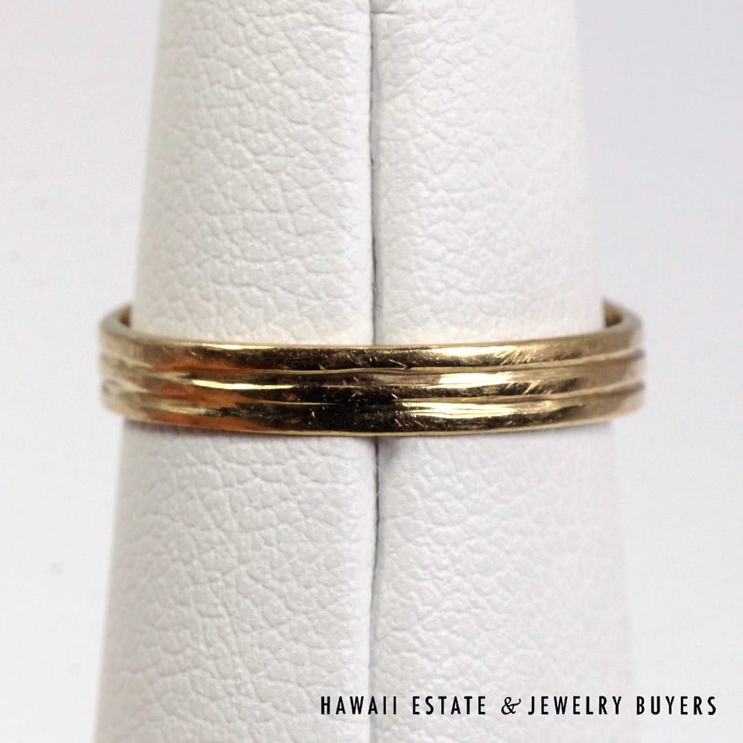 Ming's Hawaii Bird in Plum 14K Yellow Gold Dome Ring Size 5 - Image 5