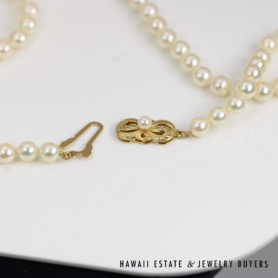 Mikimoto 5.5-6mm Cultured Pearl Strand 18k Yellow Gold Clasp