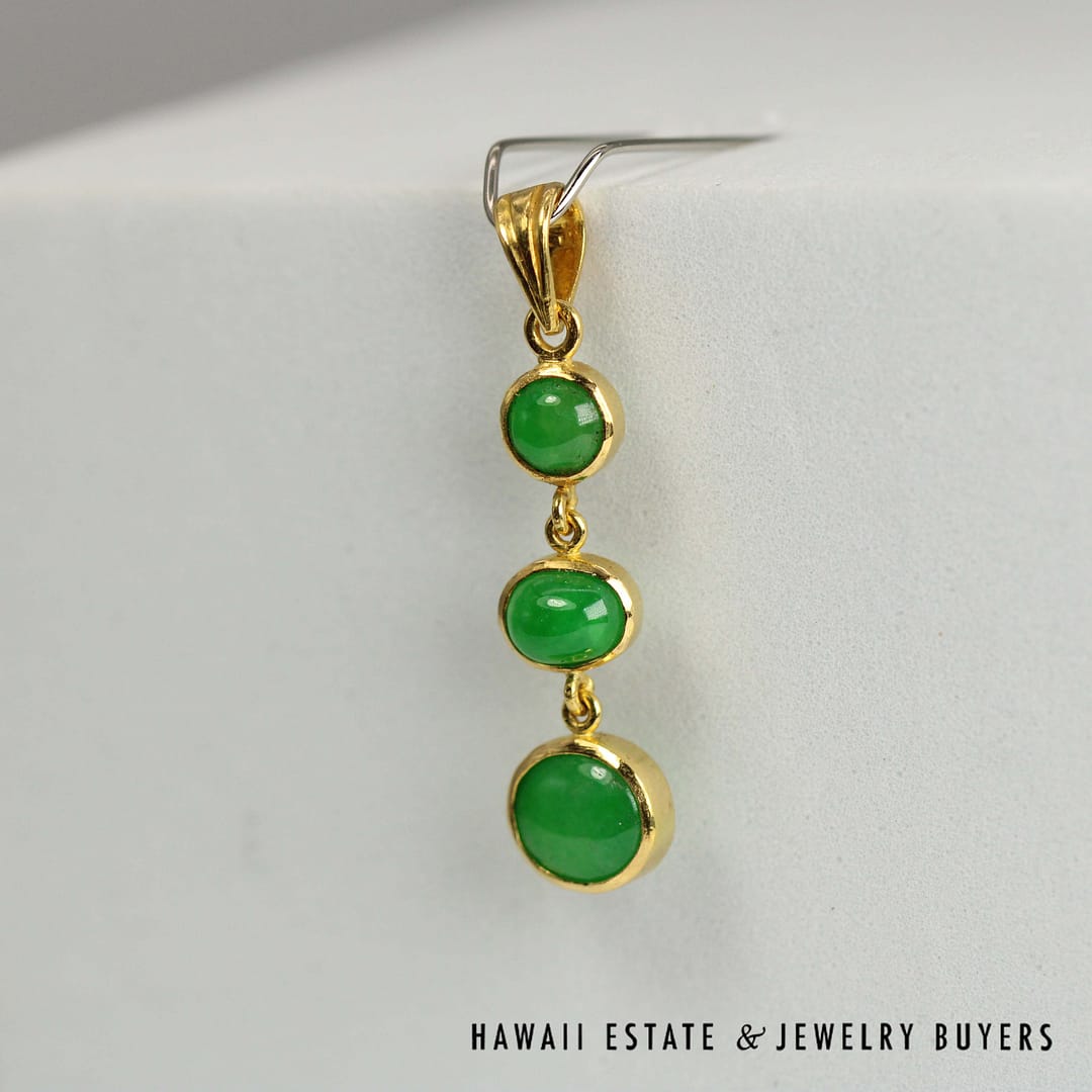 GIA Type A Green Jade Pendant 22k Yellow Gold Measures 1.25 Inch - Image 3