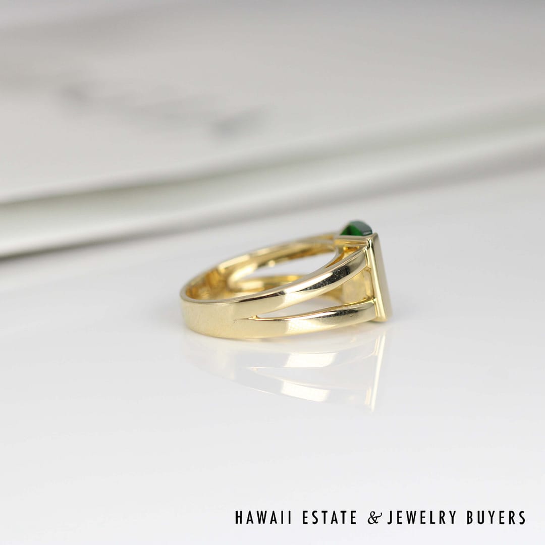 GIA Omphacite Green Jade 14K Yellow Gold Ring SIZE 6 - Image 10